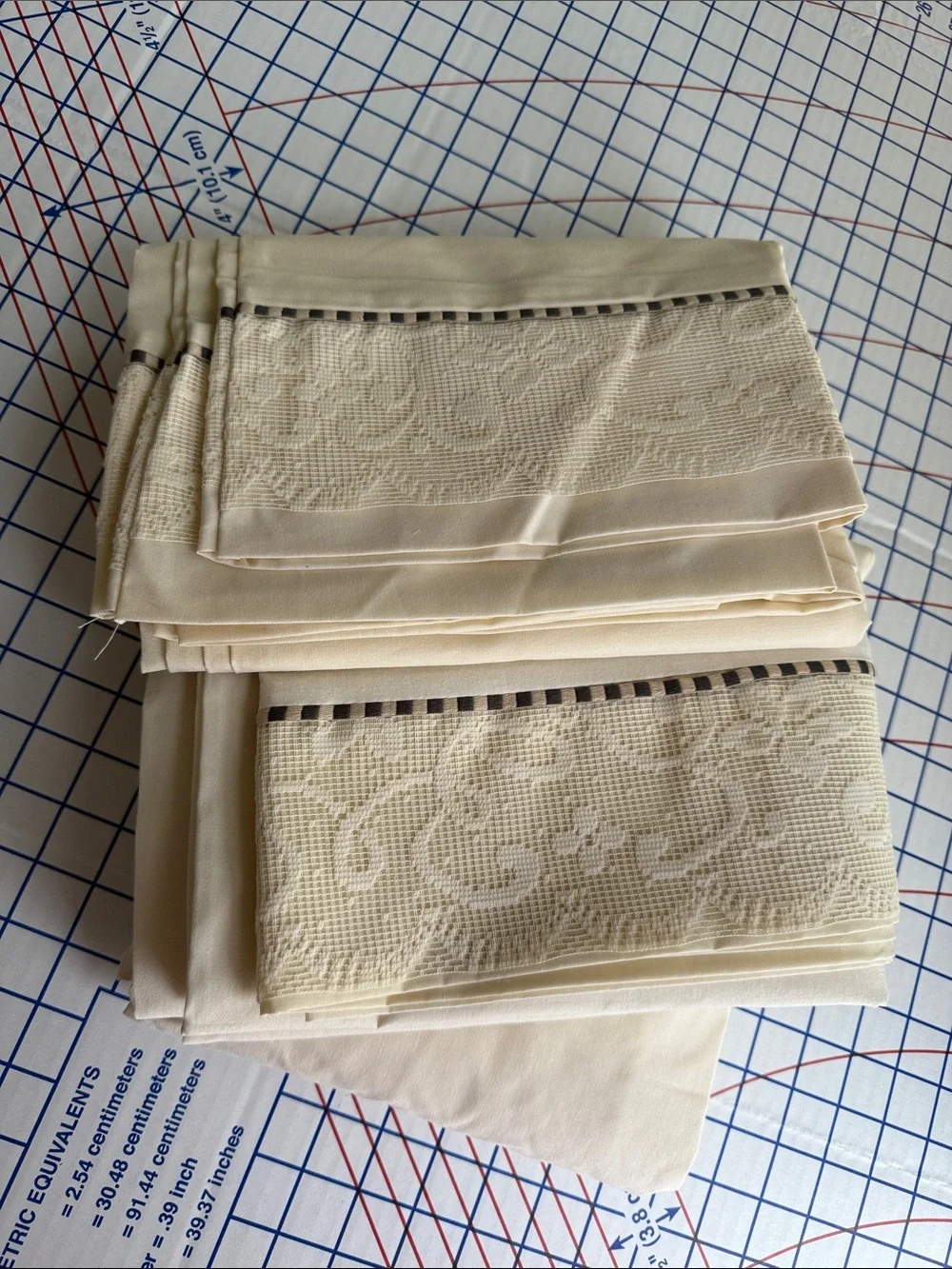 Vintage New Concepts Full Sheet Set Ivory Jacquard Floral Hemstitched 4 Pc NOS